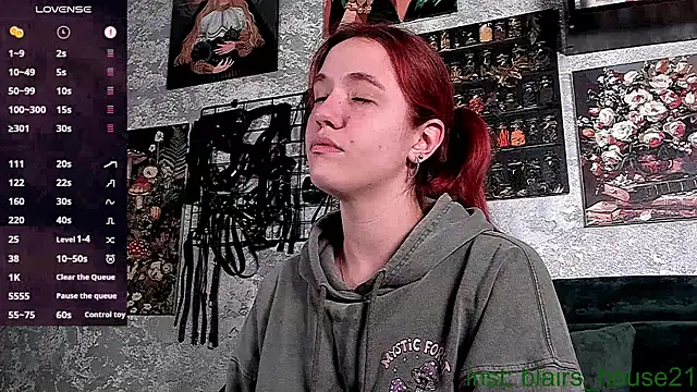 Snapshot of the_high_priestess chatting on 09.26.25 the high priestess online show from 09.26.25