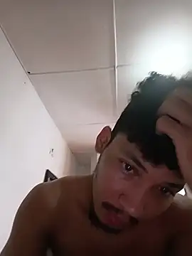 Snapshot of RuiMaddoox chatting on 02.26.26 RuiMaddoox online show from 02.26.26