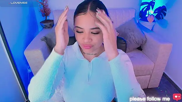 nicemiiaa7  online show from 02.16.26