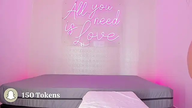 aleksandramiller  online show from 09.26.25