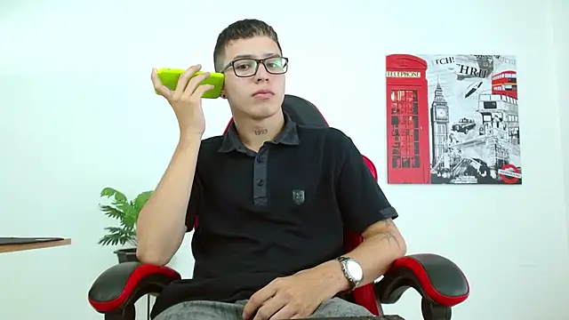 Cumandres18 online show from 09.11.25