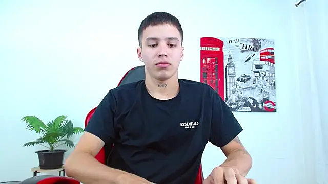 Cumandres18 online show from 11.05.25