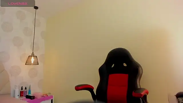 GIANAMILLER6 online show from 11.16.25