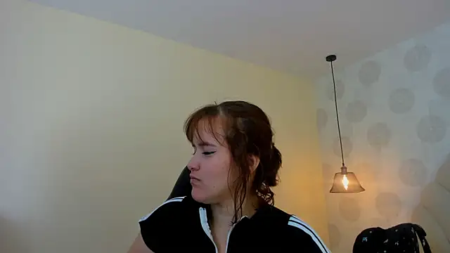 Snapshot of GIANAMILLER6 chatting on 07.13.26 GIANAMILLER6 online show from 07.13.26