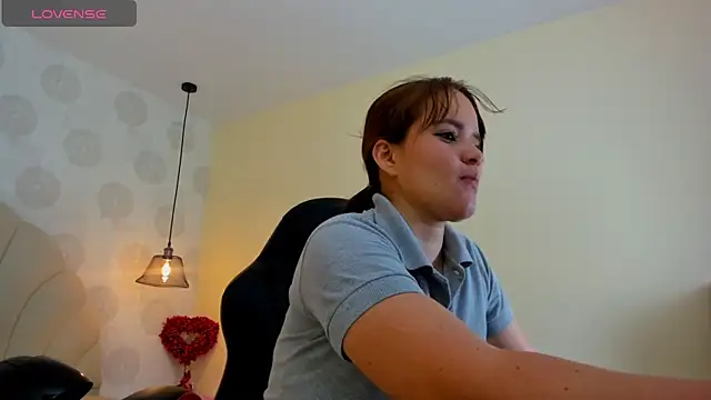 Snapshot of GIANAMILLER6 chatting on 07.15.26 GIANAMILLER6 online show from 07.15.26