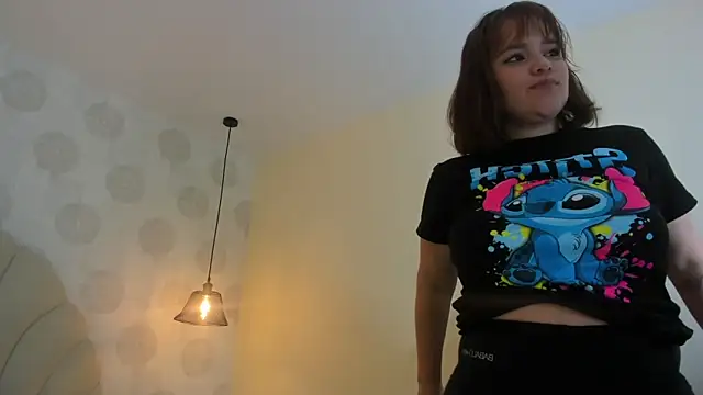 Snapshot of GIANAMILLER6 chatting on 07.17.26 GIANAMILLER6 online show from 07.17.26