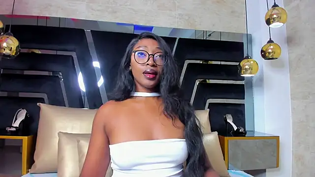 YallianaBrooks online show from 04.04.26