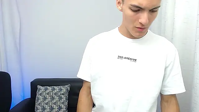 Matiius18 online show from 11.10.25