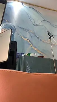 zhizhinaigai online show from 02.15.26