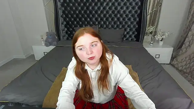 KattyRose8 online show from 10.10.25