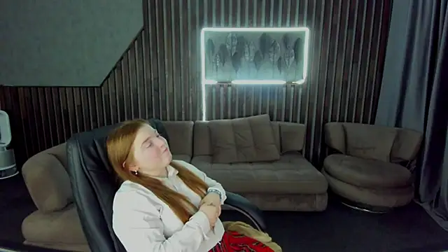 KattyRose8 online show from 11.16.25