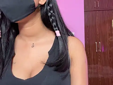 Neha18 online show from 06.05.26