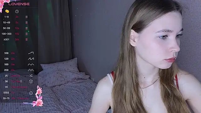 Snapshot of taddy_shy chatting on 11.26.25 taddy shy online show from 11.26.25