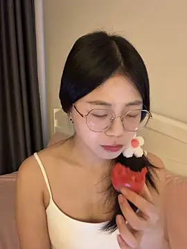 Ella-A9 online show from 09.13.25