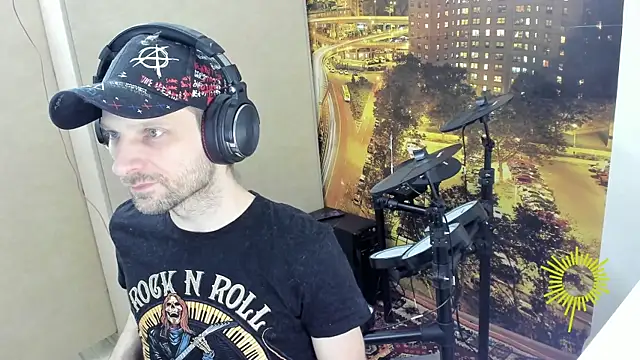 CrazyHappy25 online show from 01.10.26