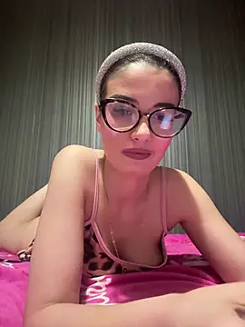 Larra69 online show from 03.22.26