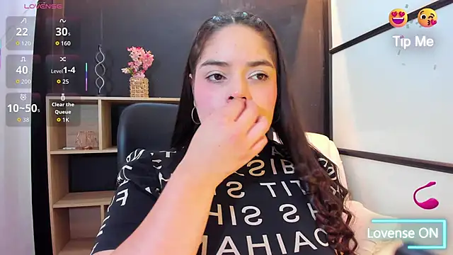 sunnypaytton online show from 09.19.25