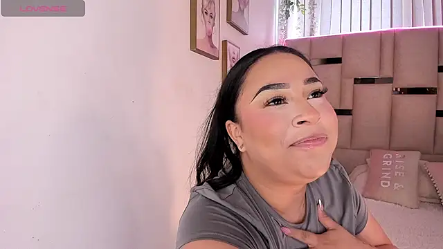 Zoey thompson online show from 11.03.25