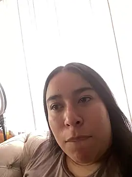 Zoey thompson online show from 04.14.26