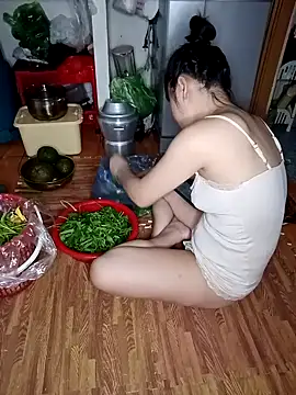 Thuylinh86 online show from 10.07.25