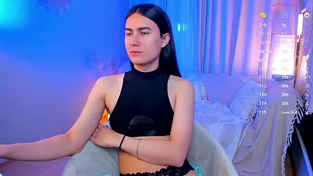 Snapshot of HeyAlena chatting on 10.12.25 HeyAlena online show from 10.12.25