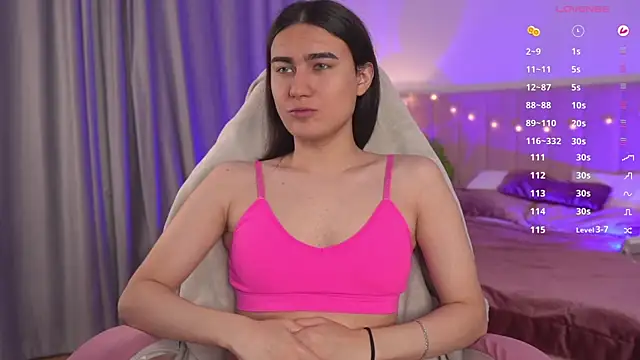 Snapshot of HeyAlena chatting on 10.14.25 HeyAlena online show from 10.14.25