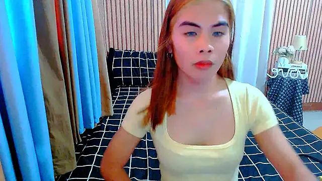 Snapshot of mikhaylahanderson chatting on 09.09.25 mikhaylahanderson online show from 09.09.25