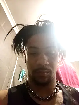 Snapshot of Longstickboy666 chatting on 09.12.25 Longstickboy666 online show from 09.12.25