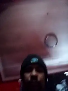 Snapshot of Longstickboy666 chatting on 10.14.25 Longstickboy666 online show from 10.14.25