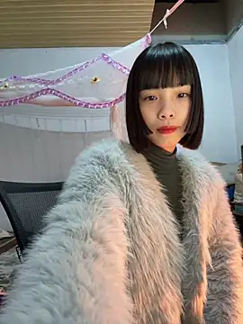 Snapshot of andymi1 chatting on 02.04.26 andymi1 online show from 02.04.26