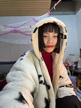 Snapshot of andymi1 chatting on 02.10.26 andymi1 online show from 02.10.26