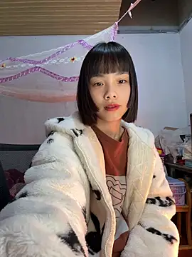 Snapshot of andymi1 chatting on 02.25.26 andymi1 online show from 02.25.26