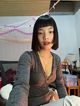 Snapshot of andymi1 chatting on 02.27.26 andymi1 online show from 02.27.26