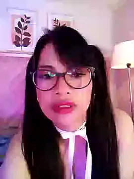 Snapshot of anyjones_ chatting on 11.22.25 anyjones online show from 11.22.25