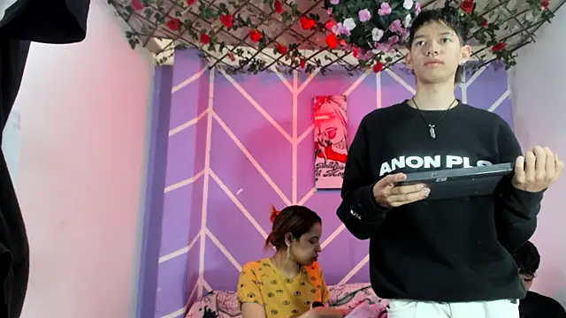 Snapshot of lau_and_boys18 chatting on 09.09.25 lau and boys18 online show from 09.09.25