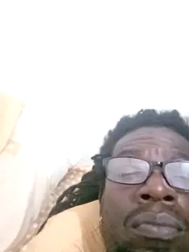 Snapshot of Blackpanther0115 chatting on 09.28.25 Blackpanther0115 online show from 09.28.25