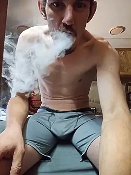 mike42088 online show from 04.14.26