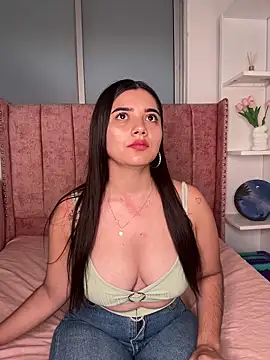 Snapshot of salomecute21 chatting on 02.17.26 salomecute21 online show from 02.17.26