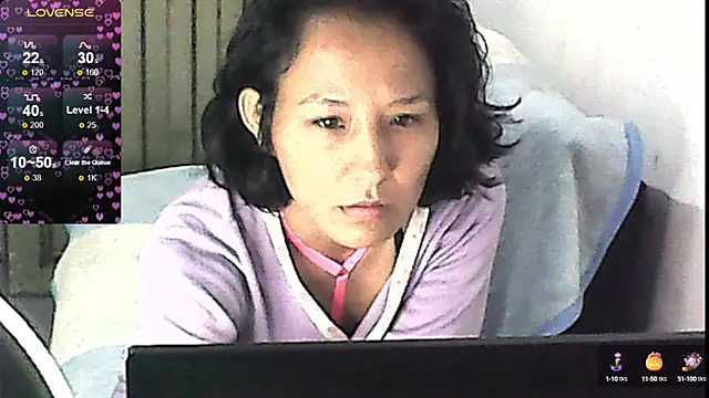 Natzu Choi online show from 10.06.25