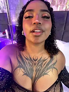 Cristal-Jonnes online show from 01.16.26