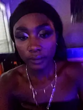 Lsnickykhanyile online show from 12.05.25