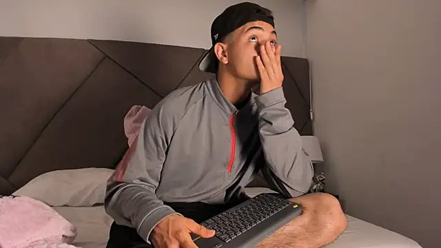 andrew colleman online show from 10.13.25