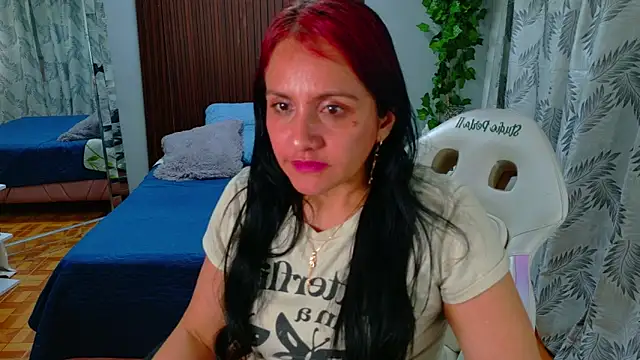 Snapshot of kataleya_29 chatting on 03.28.26 kataleya 29 online show from 03.28.26