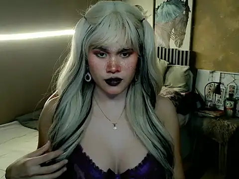 YllanaAltheaXxX online show from 05.10.26