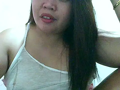 Snapshot of fresh_rosie chatting on 11.16.25 fresh rosie online show from 11.16.25