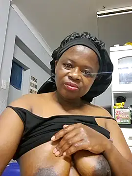 cairococo online show from 09.08.25