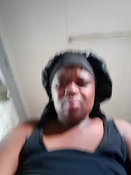 cairococo online show from 11.19.25