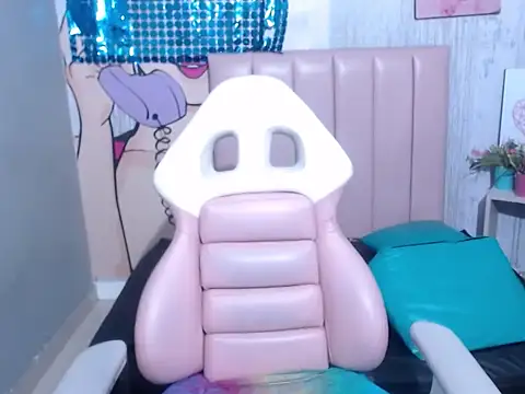 Snapshot of Cary_Addisson chatting on 11.23.25 Cary Addisson online show from 11.23.25