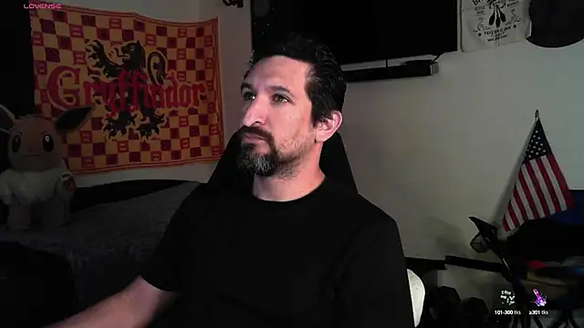 DevilPup75  online show from 10.03.25