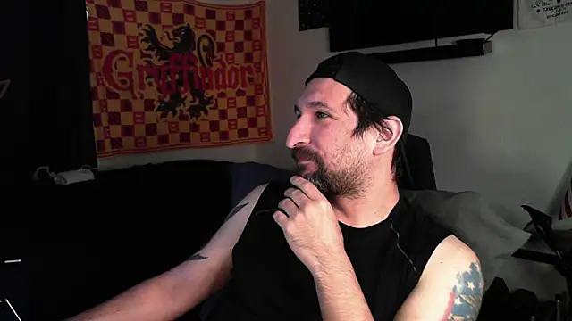 DevilPup75  online show from 10.06.25